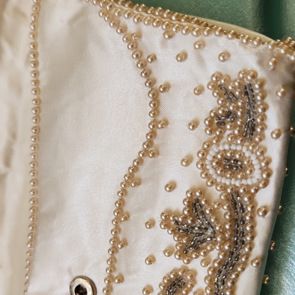 Vintage 50\'s/60\'s Glam Satin Beaded Purse / Clutch